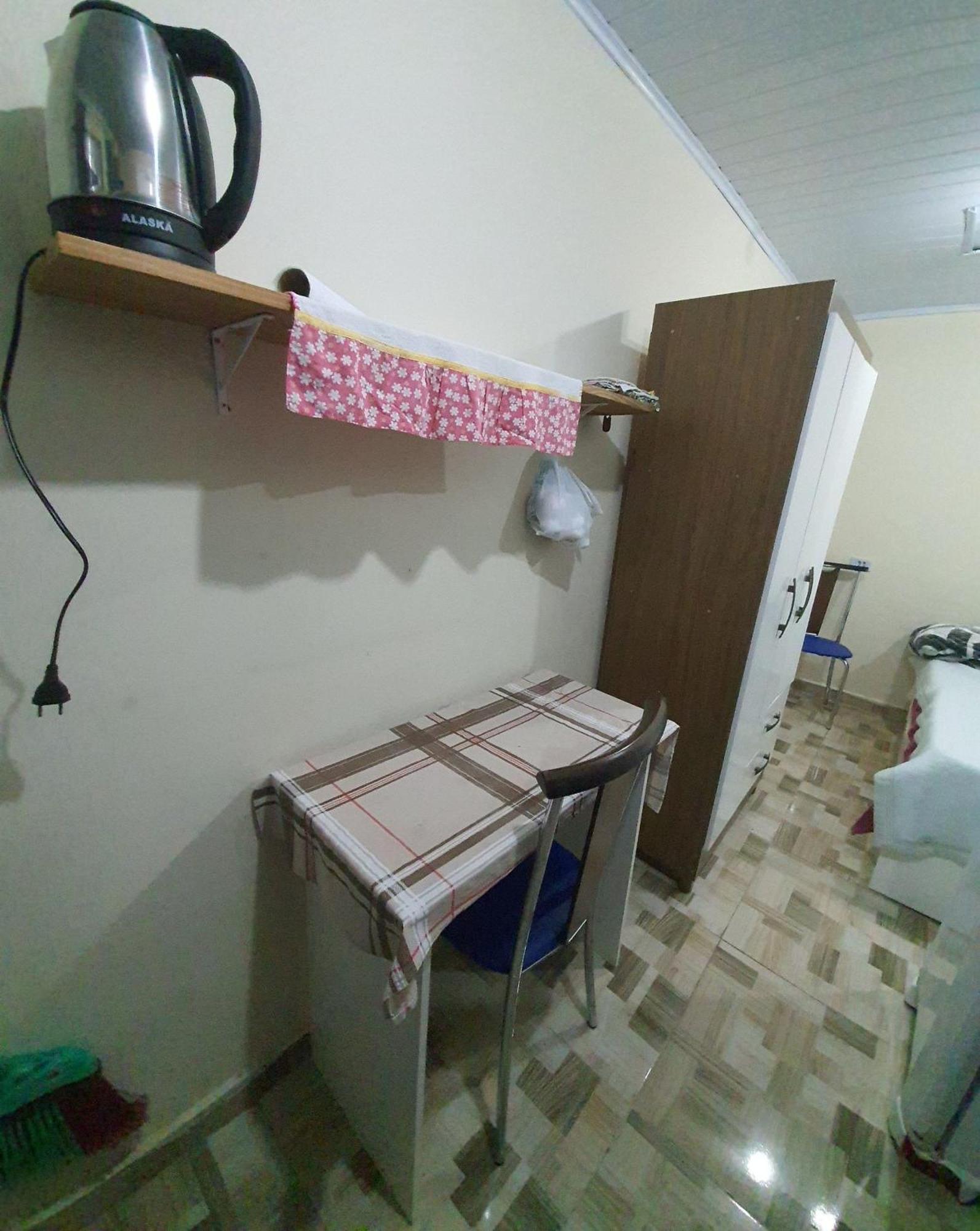 Kitnets Aconchegantes Proximo Ao Shopping Apartment Curitiba Exterior foto