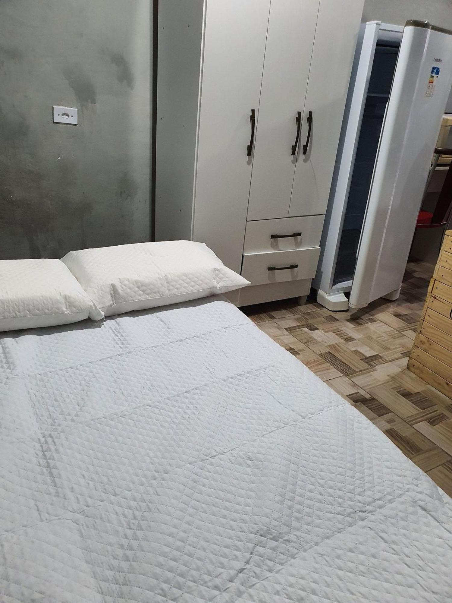Kitnets Aconchegantes Proximo Ao Shopping Apartment Curitiba Exterior foto